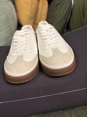 Bruno Marc Sneakers